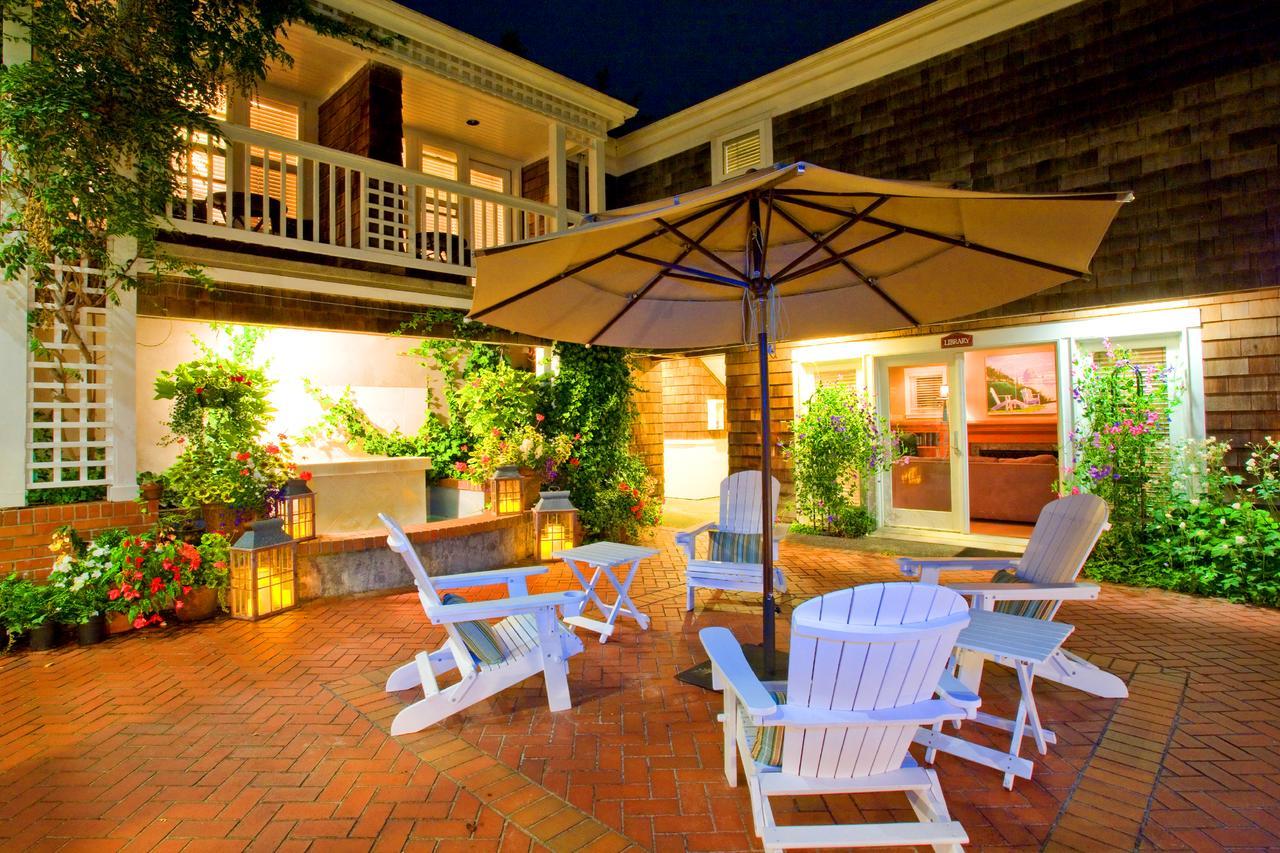 The Courtyard Hotel Cannon Beach Exterior photo